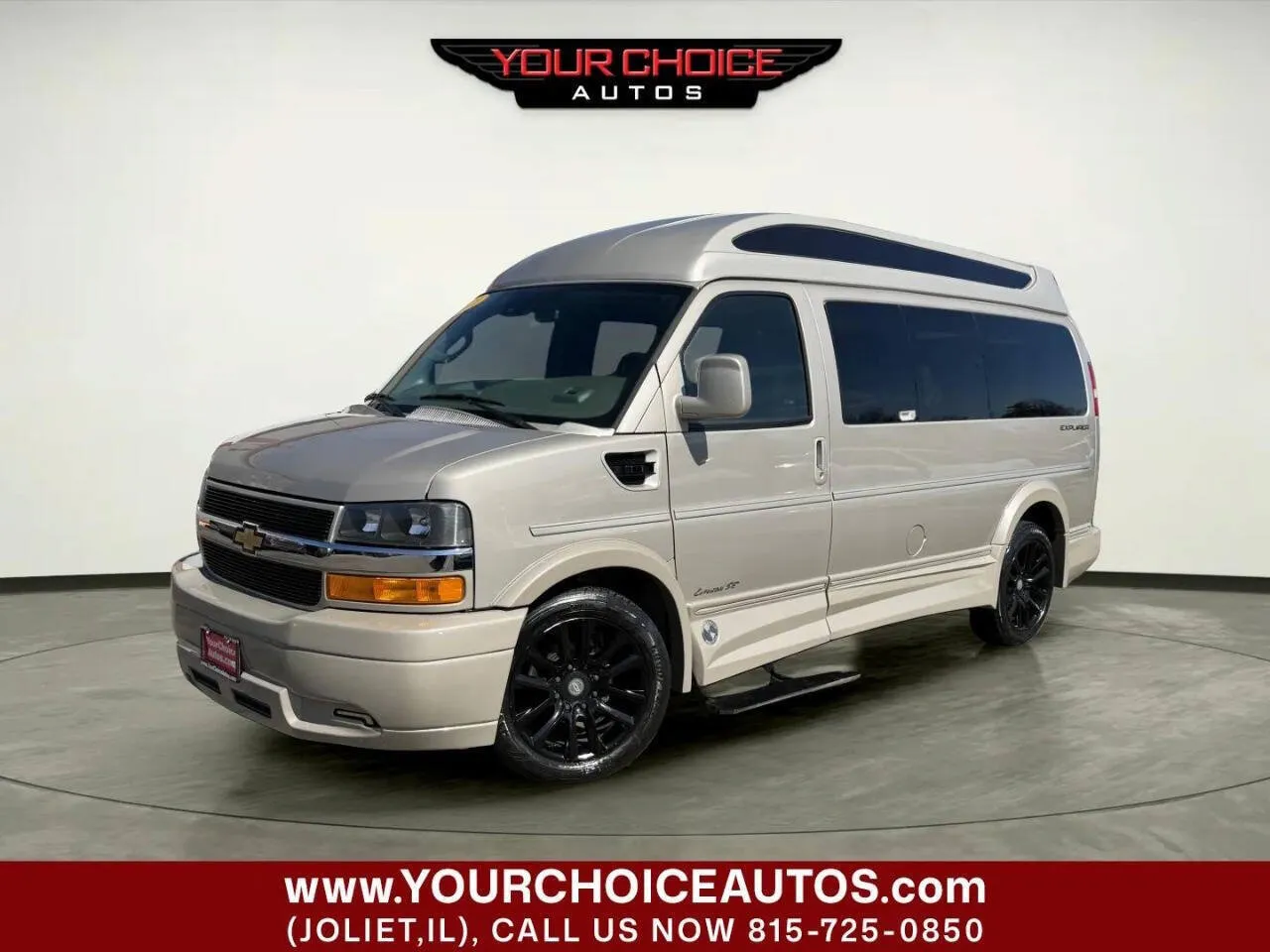 Used 2021 Chevrolet Express Passenger LS for sale in Joliet, IL at Your ...