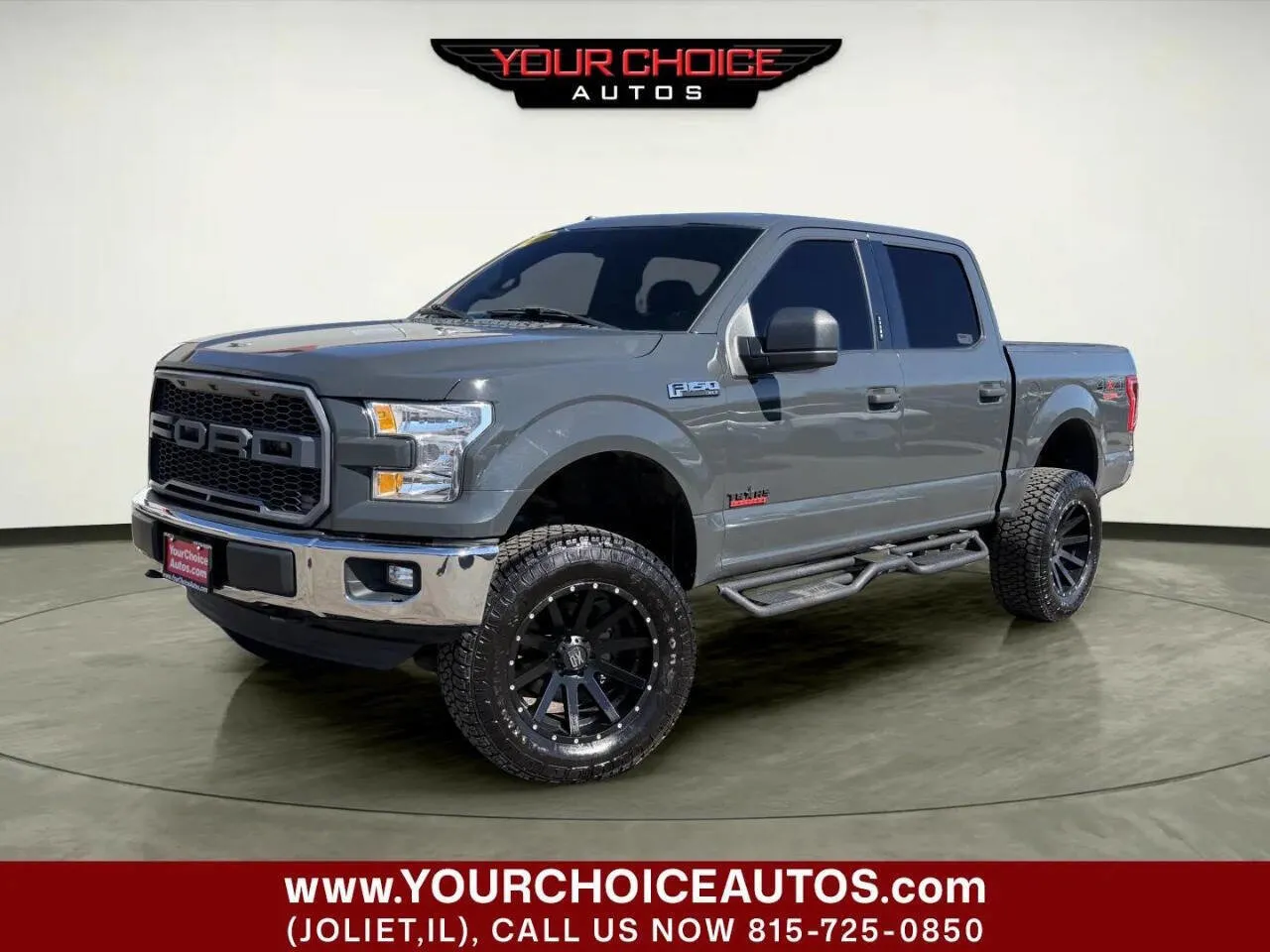 Gray 2017 Ford F-150 XLT 4x4 4dr SuperCrew 5.5 ft. SB for sale in Joliet, IL