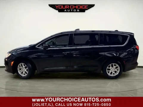 Photos of 2017 Chrysler Pacifica Touring for sale in Joliet, IL at Your Choice Autos - Joliet