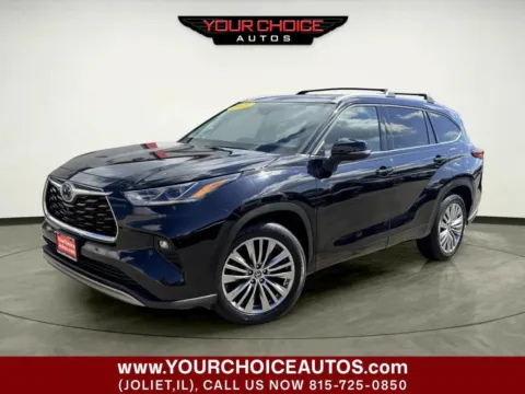 Black 2023 Toyota Highlander Platinum 4dr SUV for sale in Joliet, IL