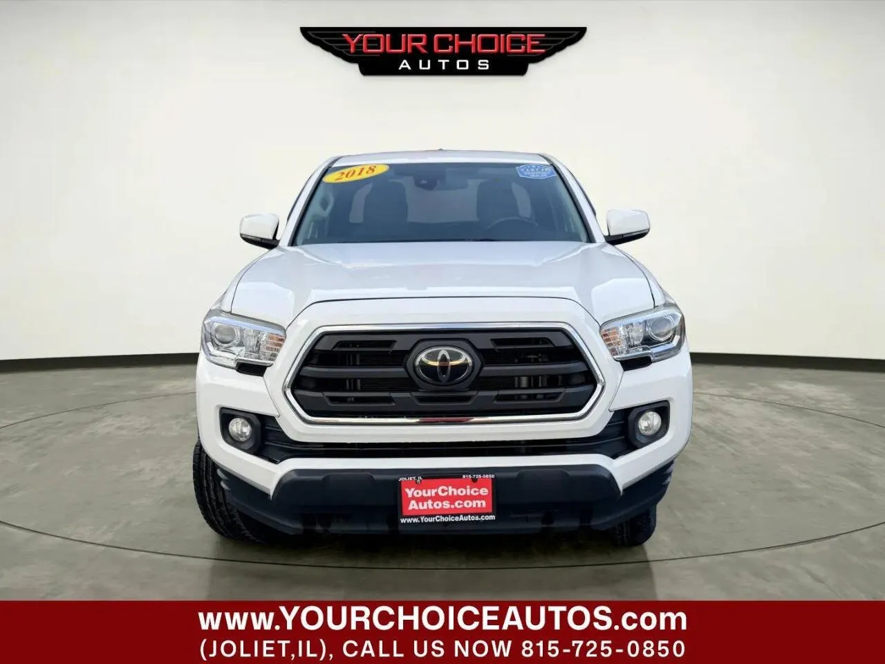 2018 Toyota Tacoma SR5 - Photo 2