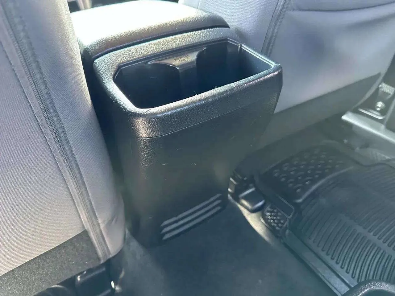 2018 Toyota Tacoma SR5 - Photo 39