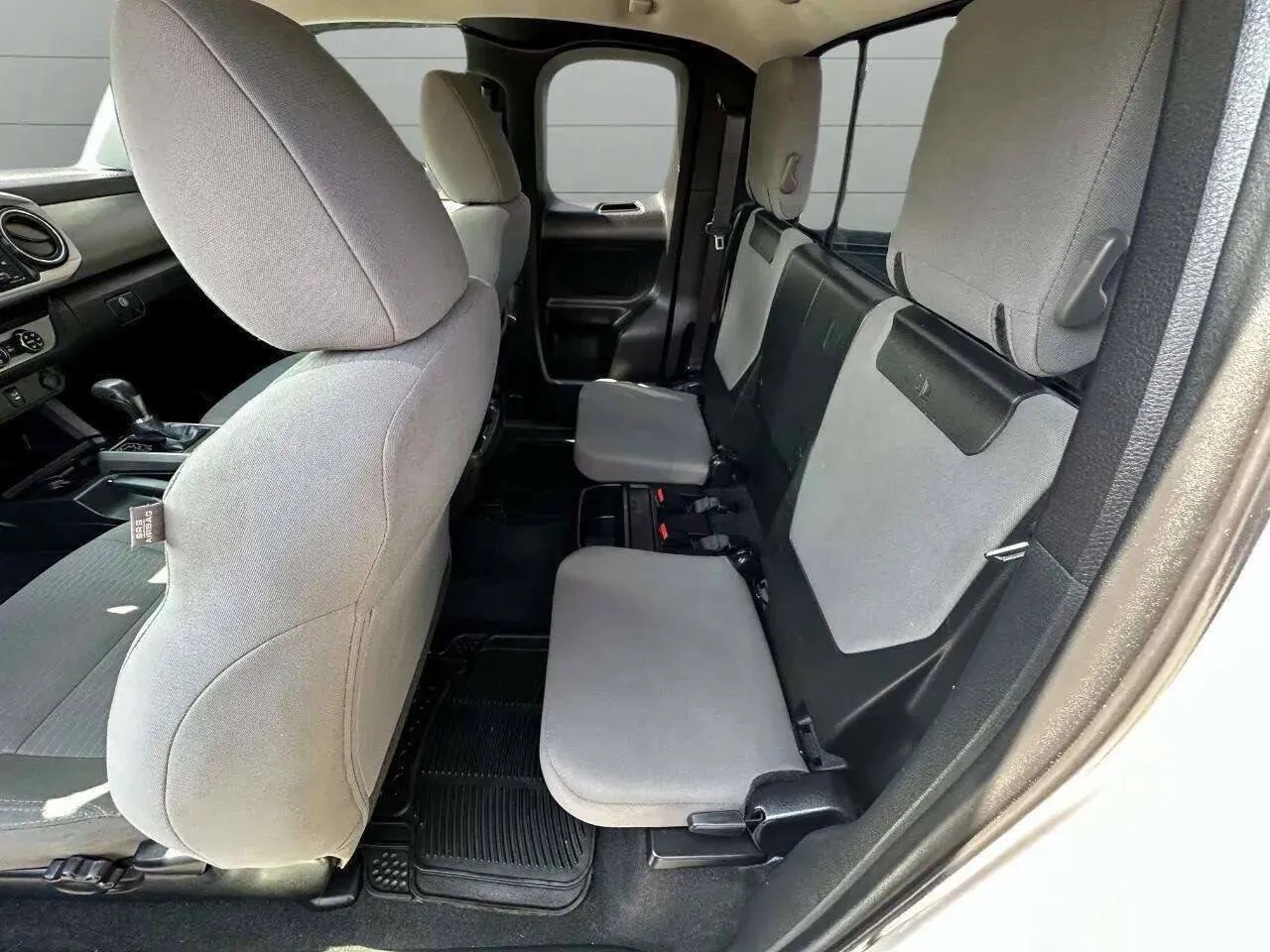 2018 Toyota Tacoma SR5 - Photo 35