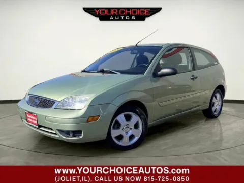 Green 2007 Ford Focus ZX3 SES 2dr Hatchback for sale in Joliet, IL
