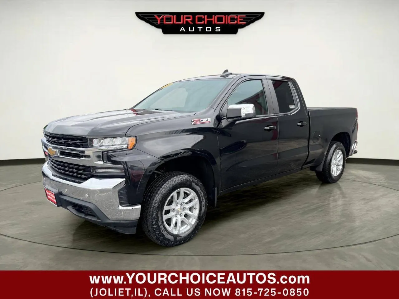 Black 2020 Chevrolet Silverado 1500 LT for sale in Joliet, IL