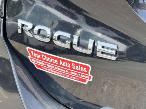More photos of 2017 Nissan Rogue SV at Your Choice Autos - Joliet, IL