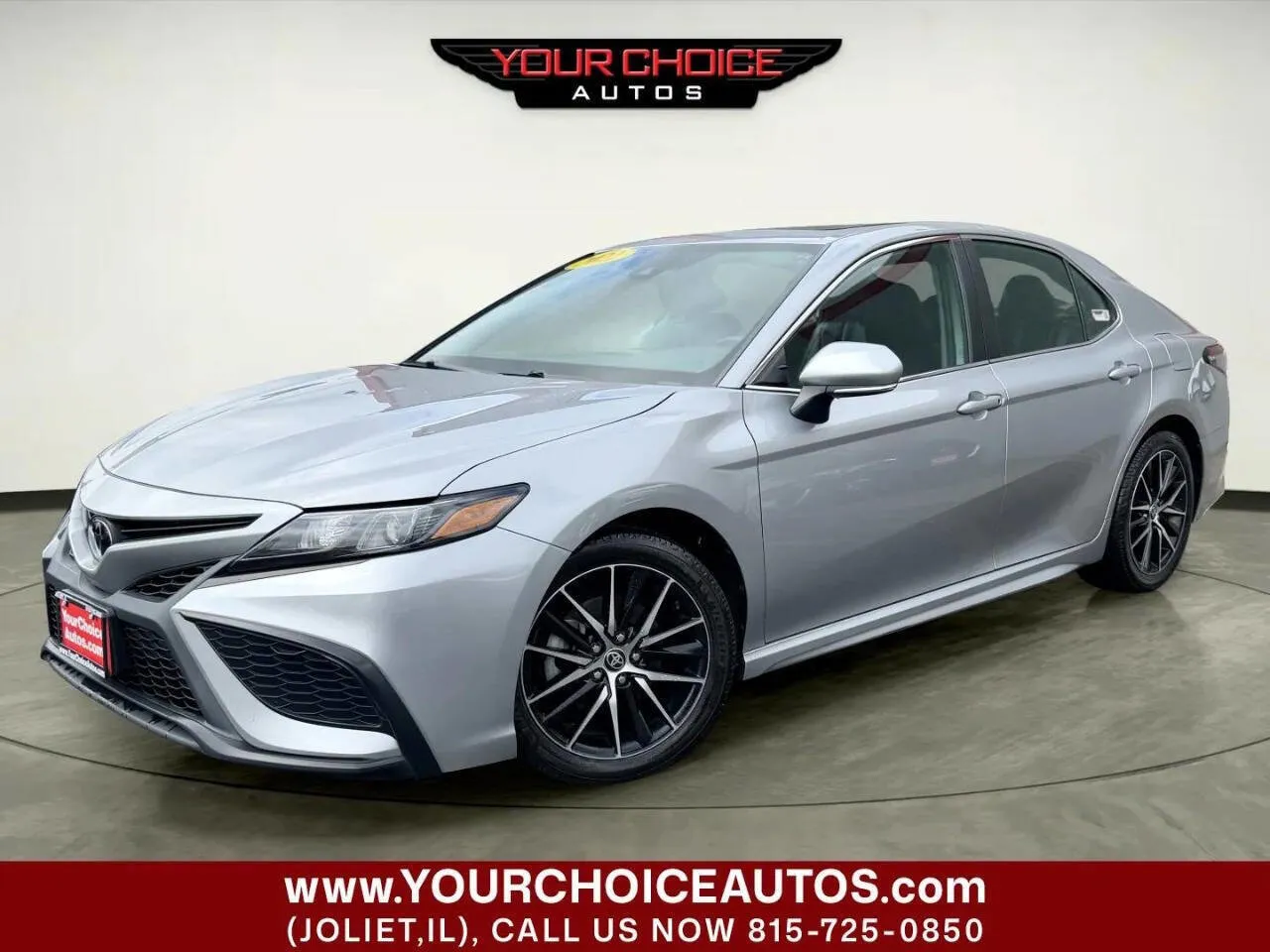 Silver 2022 Toyota Camry SE 4dr Sedan for sale in Joliet, IL