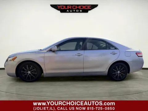 Photos of 2010 Toyota Camry LE 4dr Sedan 6A for sale in Joliet, IL at Your Choice Autos - Joliet