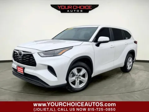 White 2023 Toyota Highlander L 4dr SUV for sale in Joliet, IL