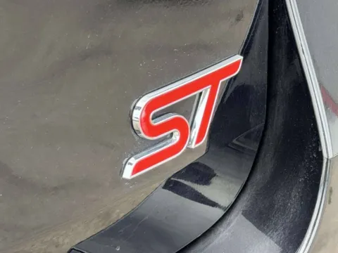 More photos of 2020 Ford Explorer ST at Your Choice Autos - Joliet, IL