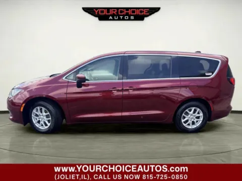 Photos of 2017 Chrysler Pacifica Touring for sale in Joliet, IL at Your Choice Autos - Joliet
