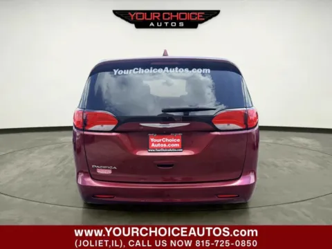 More photos of 2017 Chrysler Pacifica Touring at Your Choice Autos - Joliet, IL
