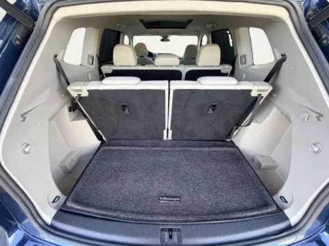 More photos of 2019 Volkswagen Atlas 3.6L V6 SEL R-Line at Your Choice Autos - Joliet, IL