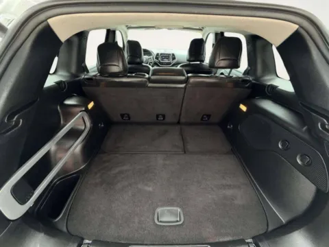 More photos of 2018 Jeep Cherokee Limited at Your Choice Autos - Joliet, IL