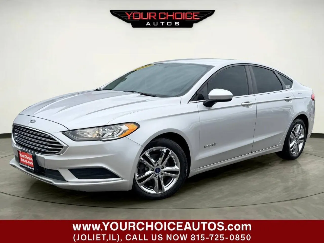 Silver 2018 Ford Fusion Hybrid SE for sale in Joliet, IL