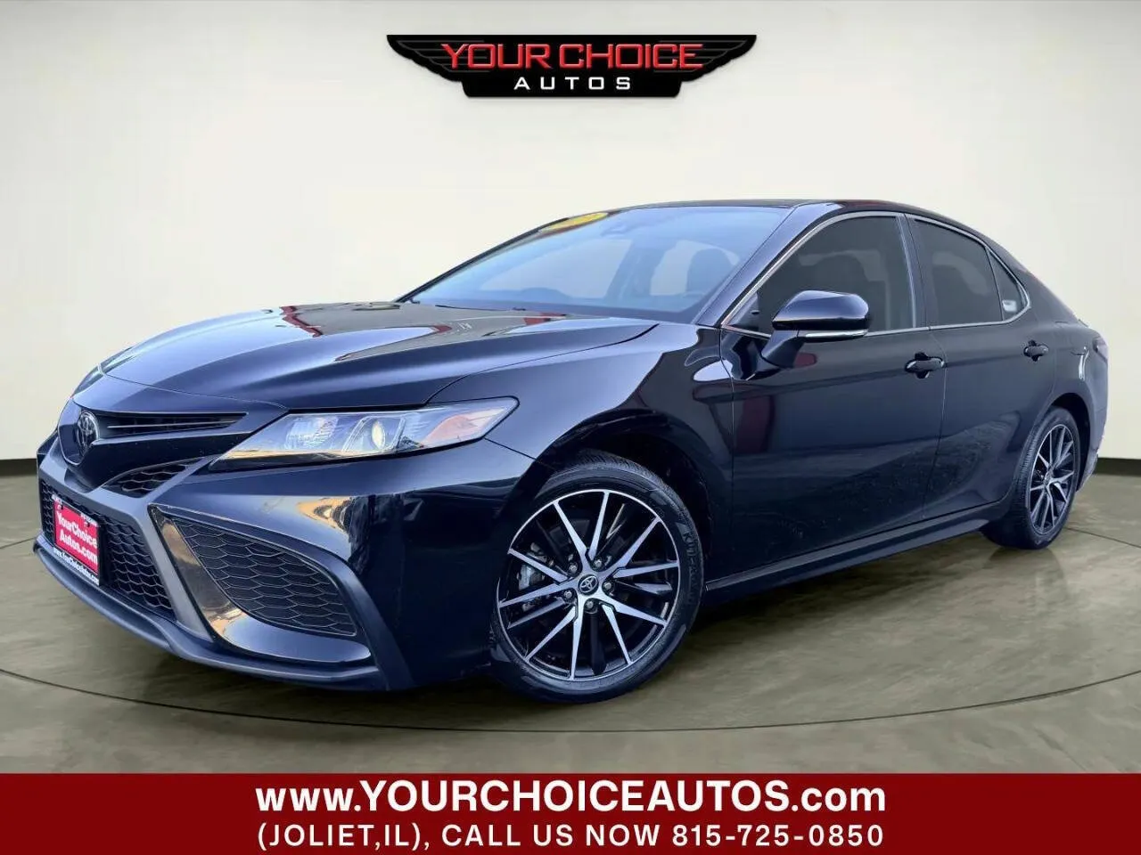 Black 2023 Toyota Camry SE 4dr Sedan for sale in Joliet, IL