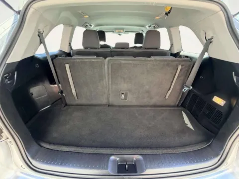 More photos of 2019 Toyota Highlander LE AWD 4dr SUV at Your Choice Autos - Joliet, IL