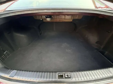 More photos of 2009 Hyundai Sonata Limited at Your Choice Autos - Joliet, IL