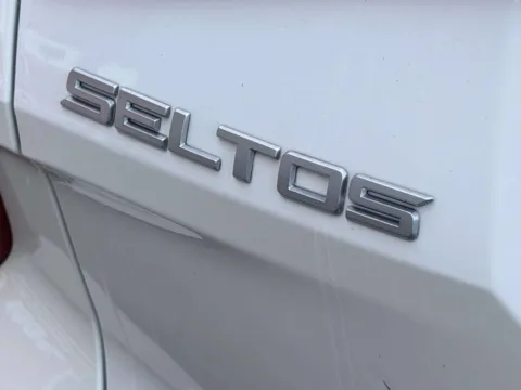 More photos of 2023 Kia Seltos S at Your Choice Autos - Joliet, IL