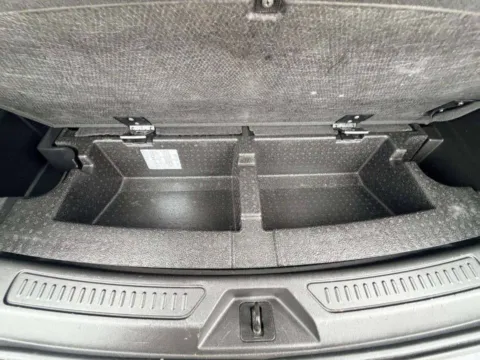 More photos of 2019 GMC Acadia SLT at Your Choice Autos - Joliet, IL