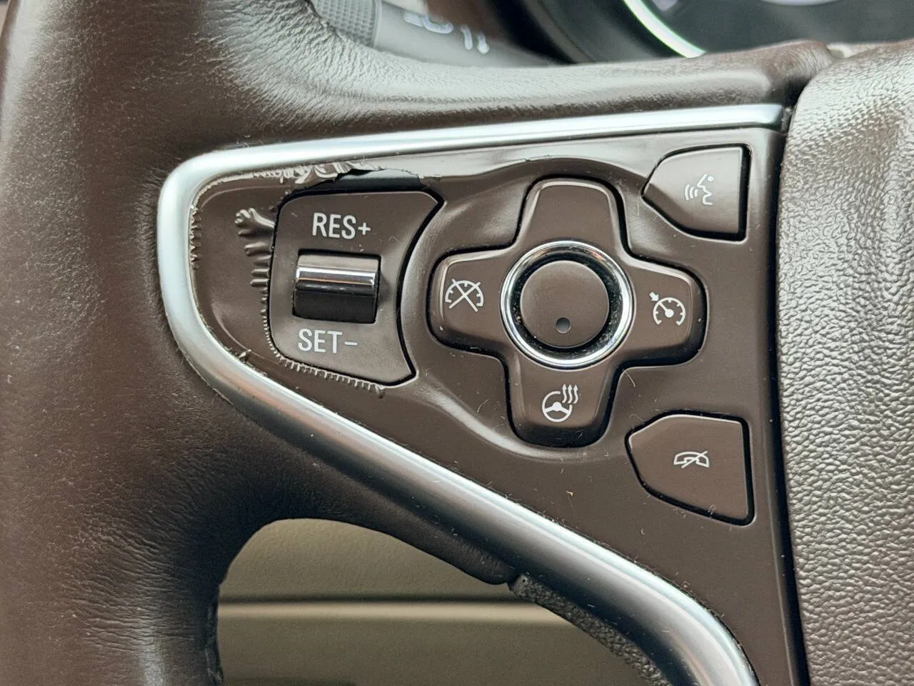 2015 Buick Regal Premium 1 - Photo 34