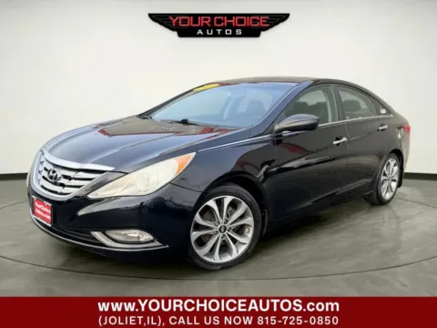 Black 2013 Hyundai Sonata SE for sale in Joliet, IL