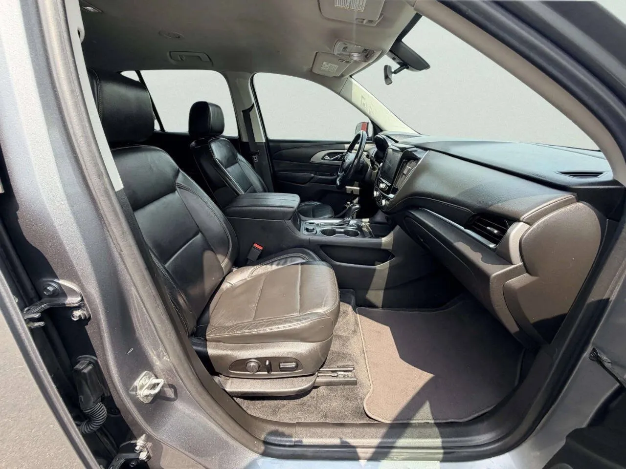 2020 Chevrolet Traverse 3LT - Photo 27