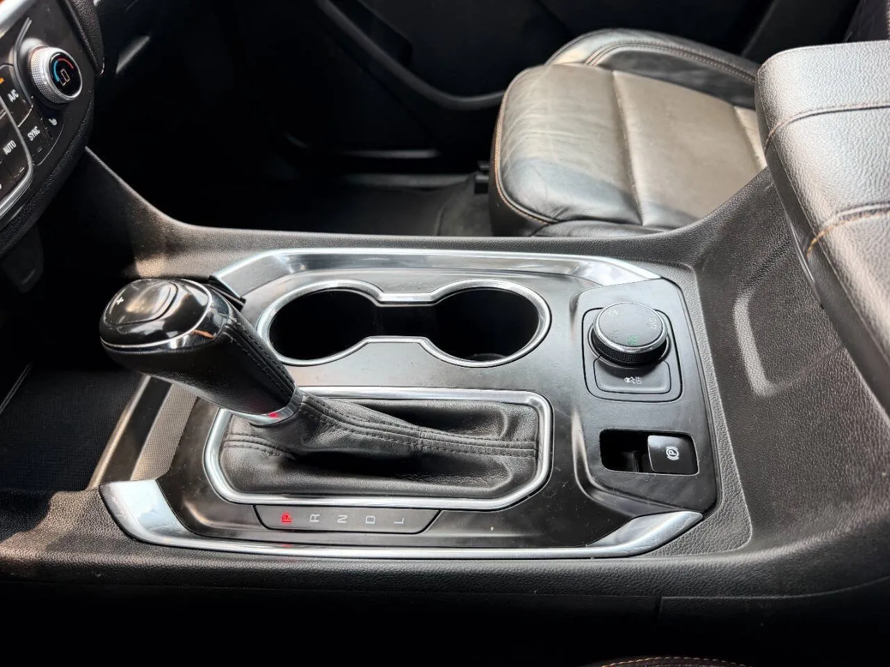 2020 Chevrolet Traverse 3LT - Photo 41