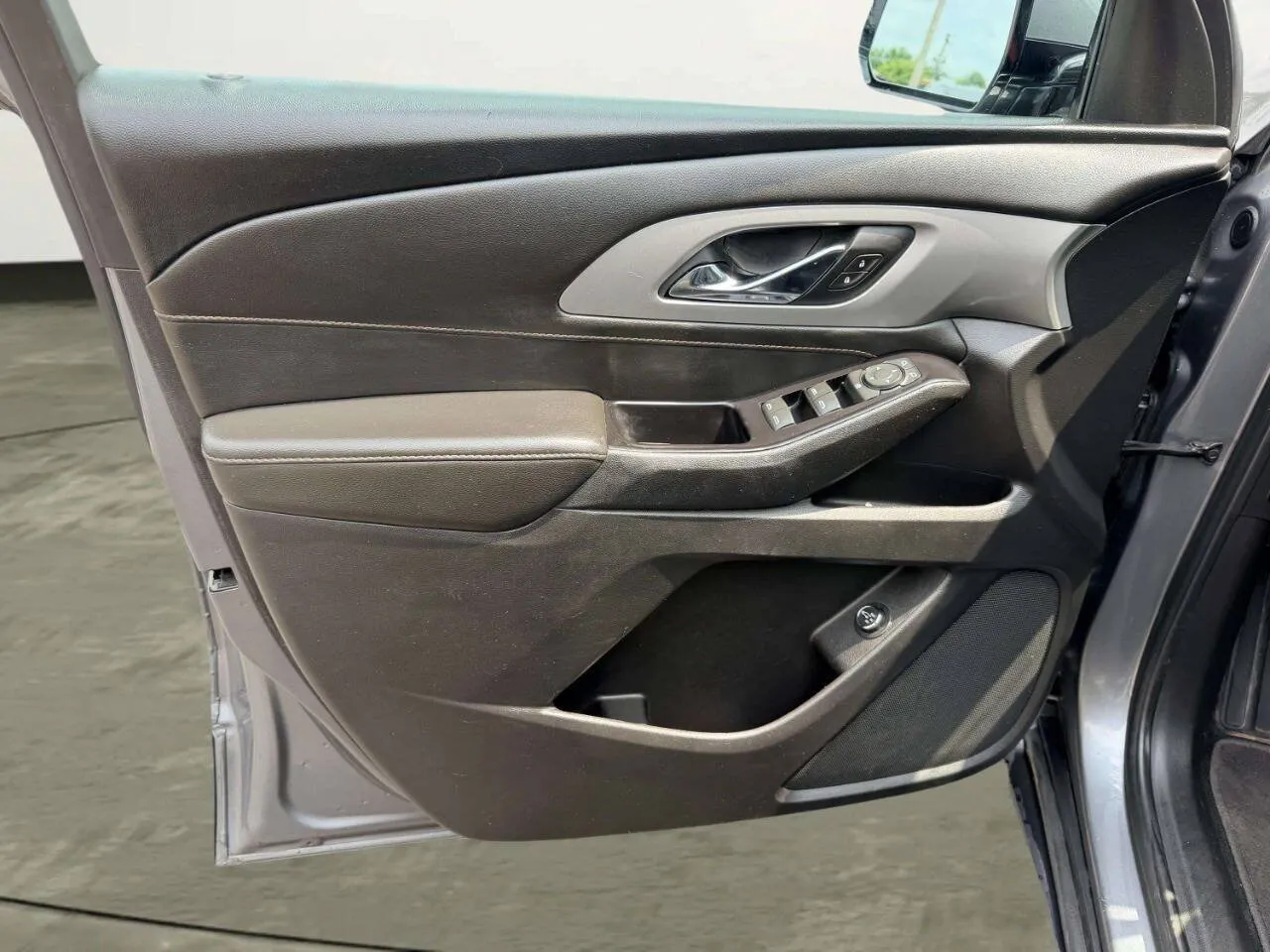 2020 Chevrolet Traverse 3LT - Photo 14