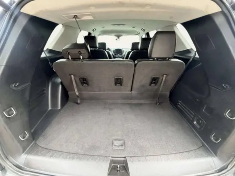 More photos of 2020 Chevrolet Traverse LT Leather at Your Choice Autos - Joliet, IL