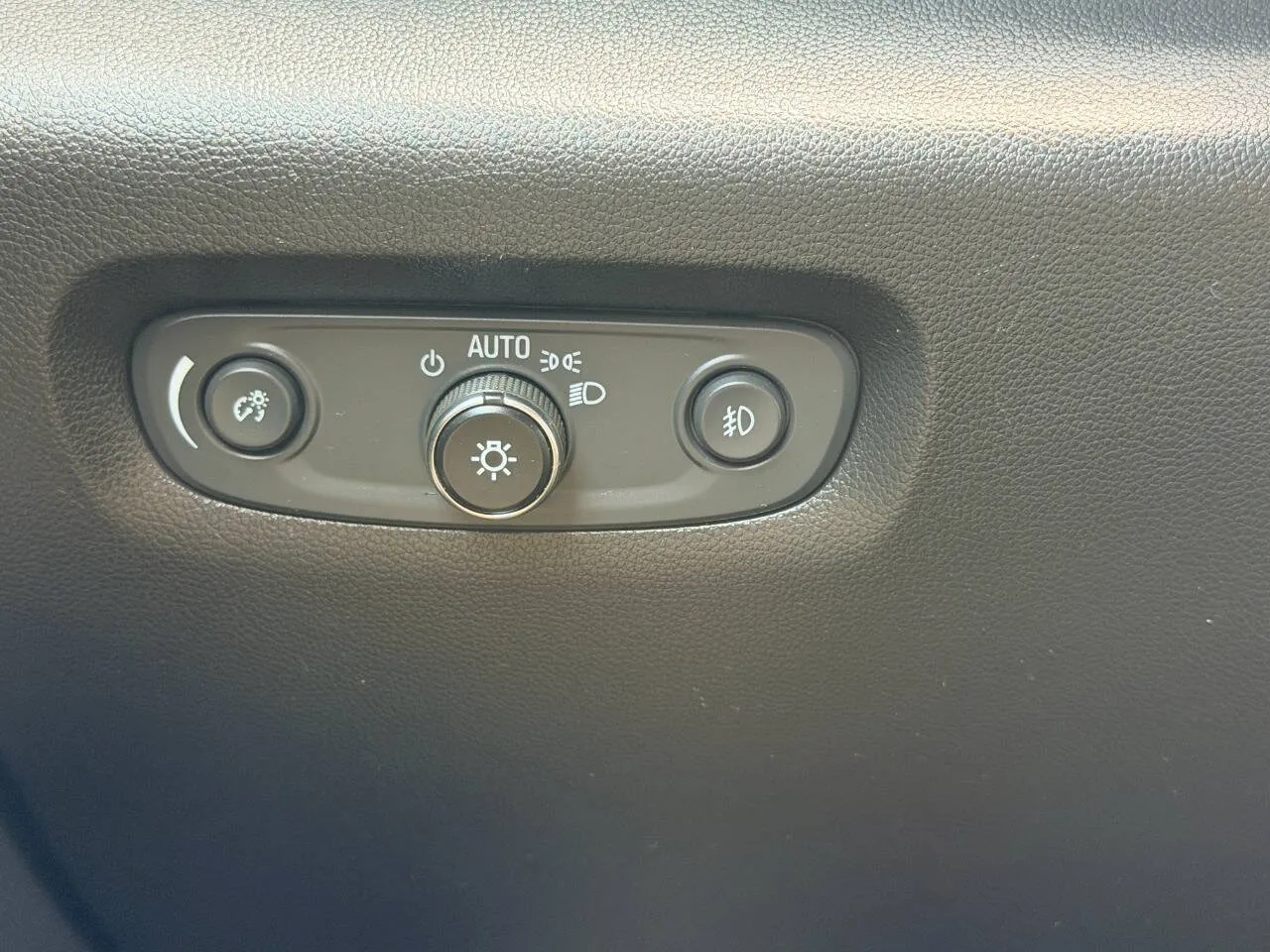 2020 Chevrolet Traverse 3LT - Photo 33