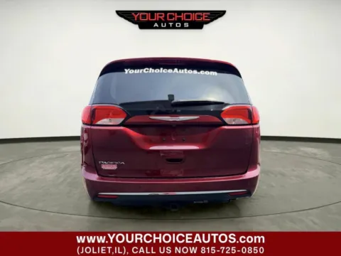 More photos of 2018 Chrysler Pacifica Touring L Plus at Your Choice Autos - Joliet, IL