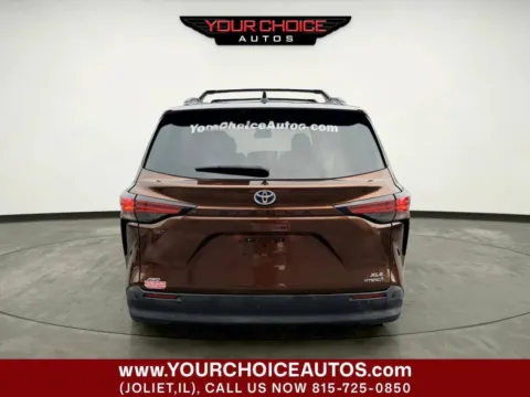 More photos of 2022 Toyota Sienna XLE at Your Choice Autos - Joliet, IL