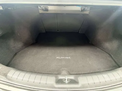 More photos of 2019 Hyundai Elantra SEL at Your Choice Autos - Joliet, IL
