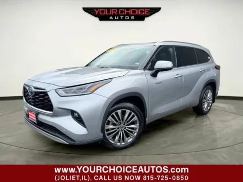 Silver 2021 Toyota Highlander Hybrid Platinum for sale in Joliet, IL