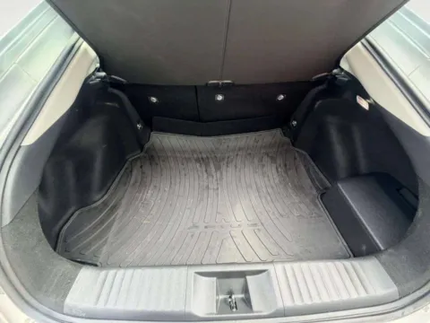 More photos of 2023 Toyota Prius LE 4dr Hatchback at Your Choice Autos - Joliet, IL