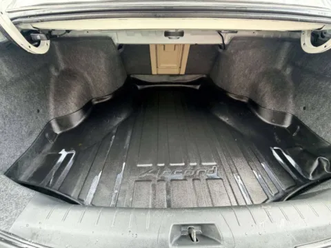 More photos of 2008 Honda Accord Sdn EX-L at Your Choice Autos - Joliet, IL