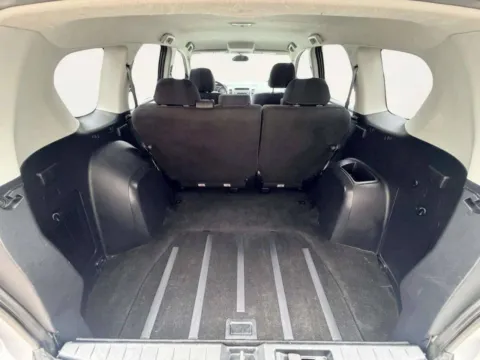 More photos of 2010 Mitsubishi Outlander ES at Your Choice Autos - Joliet, IL