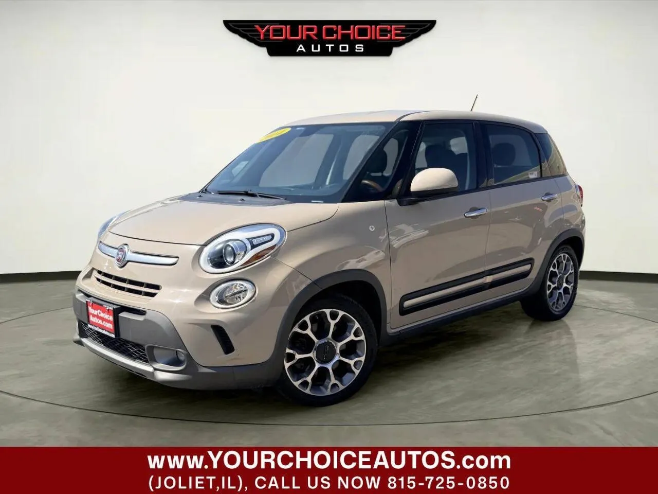 Brown 2014 FIAT 500L Trekking for sale in Joliet, IL