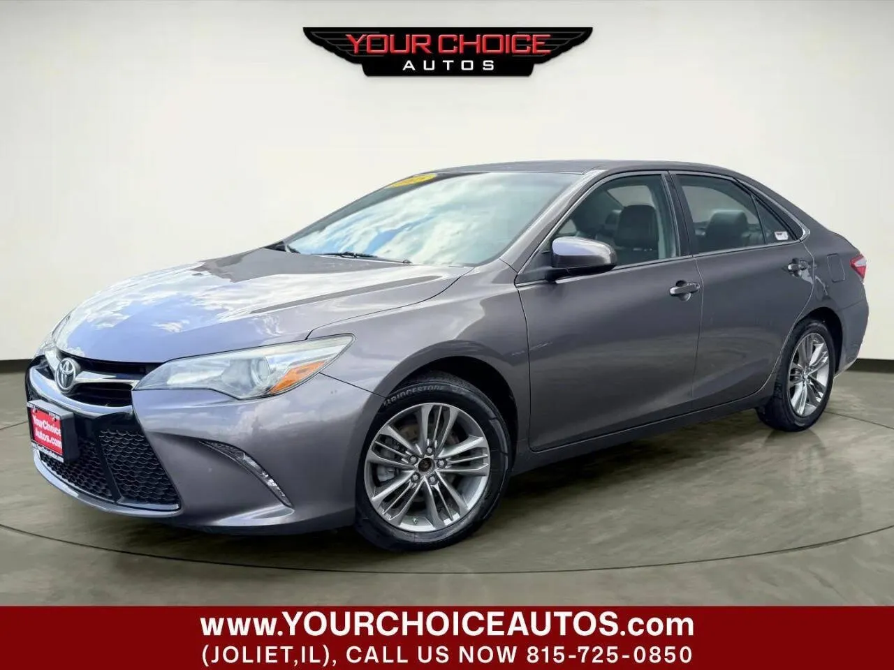 Gray 2015 Toyota Camry SE 4dr Sedan for sale in Joliet, IL