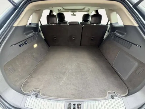 More photos of 2020 Lincoln Nautilus Reserve at Your Choice Autos - Joliet, IL