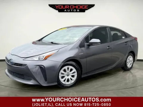 Silver 2022 Toyota Prius LE 4dr Hatchback for sale in Joliet, IL