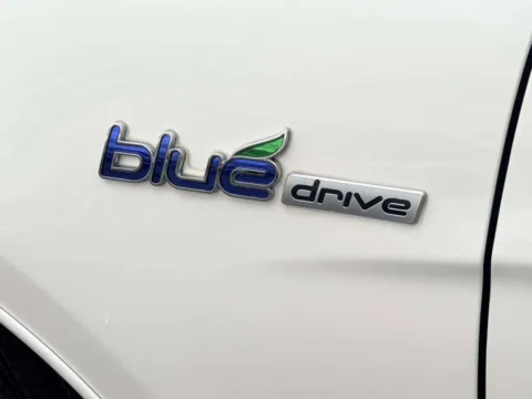 Photos of 2013 Hyundai Sonata Hybrid Base 4dr Sedan for sale in Joliet, IL at Your Choice Autos - Joliet