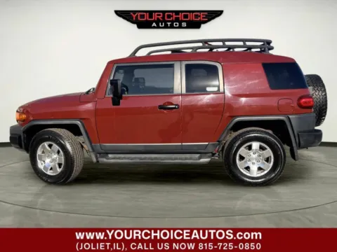 Photos of 2008 Toyota FJ Cruiser Base 4x4 4dr SUV 5A for sale in Joliet, IL at Your Choice Autos - Joliet