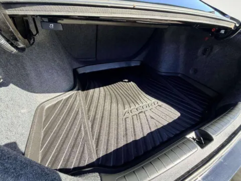 More photos of 2022 Honda Accord Hybrid Sport at Your Choice Autos - Joliet, IL