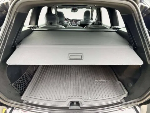 More photos of 2020 Volvo XC60 R-Design at Your Choice Autos - Joliet, IL
