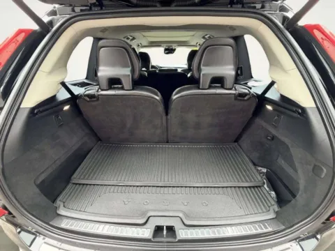 More photos of 2019 Volvo XC90 Momentum at Your Choice Autos - Joliet, IL