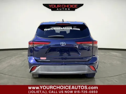 More photos of 2022 Toyota Highlander LE at Your Choice Autos - Joliet, IL