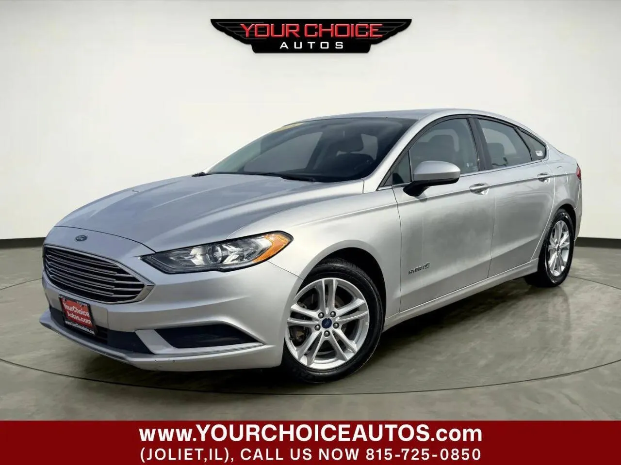 Silver 2018 Ford Fusion Hybrid SE for sale in Joliet, IL