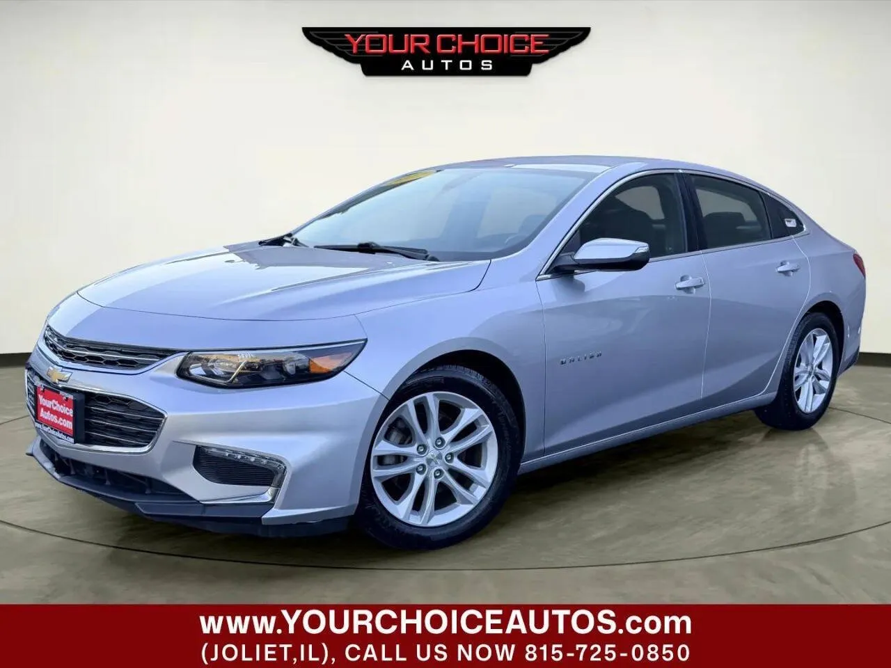 Silver 2017 Chevrolet Malibu LT for sale in Joliet, IL